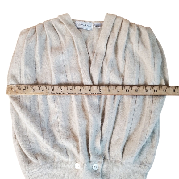 Vntg Evan Picone Women's Cream Sweater Vest. Lambswool & Angora. 80s. MED. A000 - Picture 7 of 8